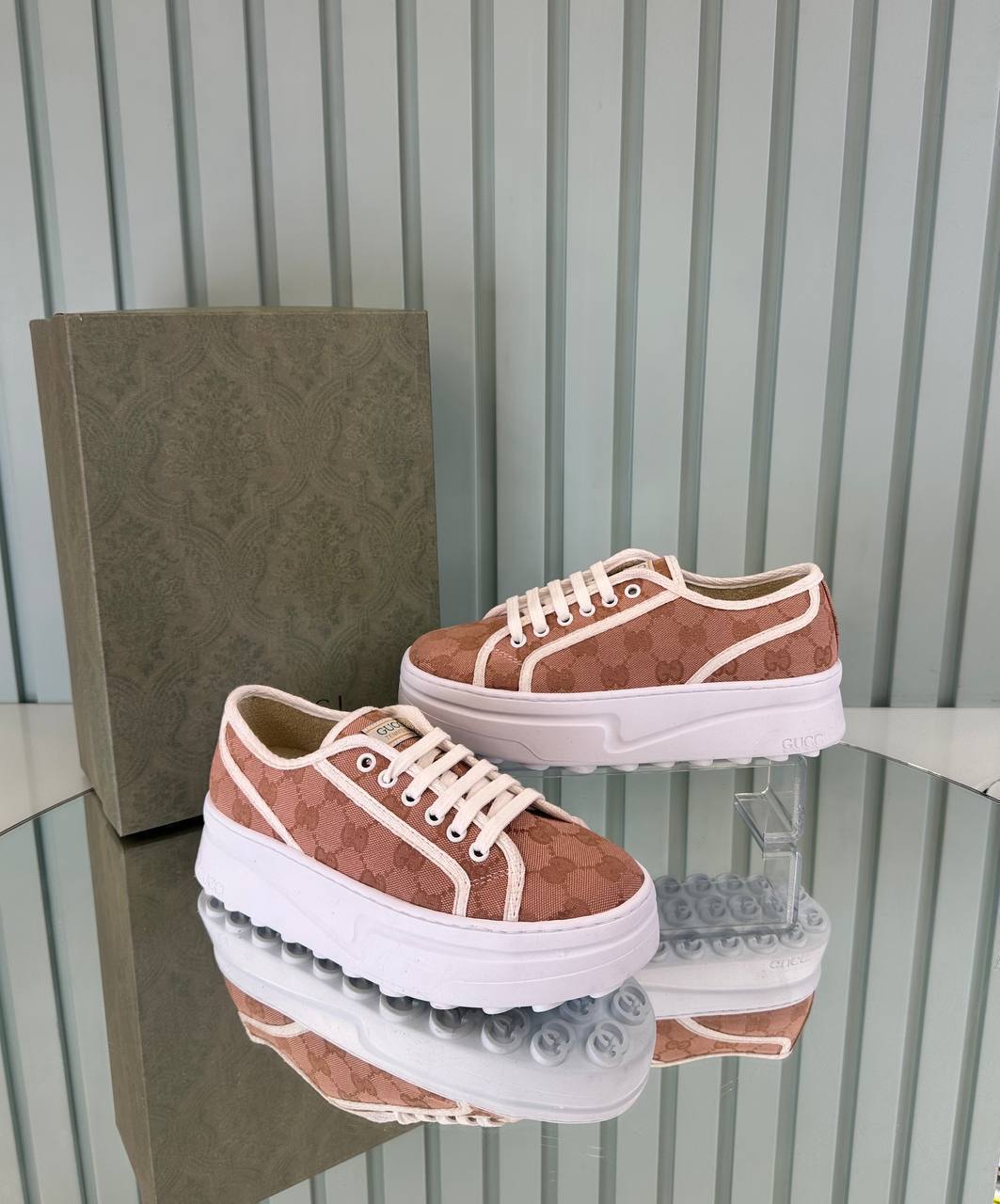 GG-Schuhe