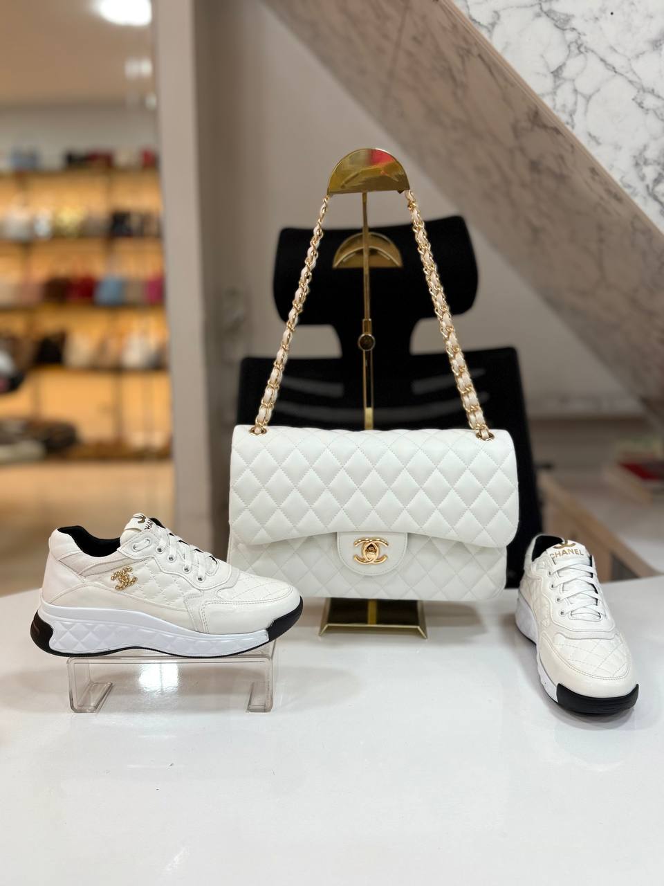 CH - Taschen und Schuhe
