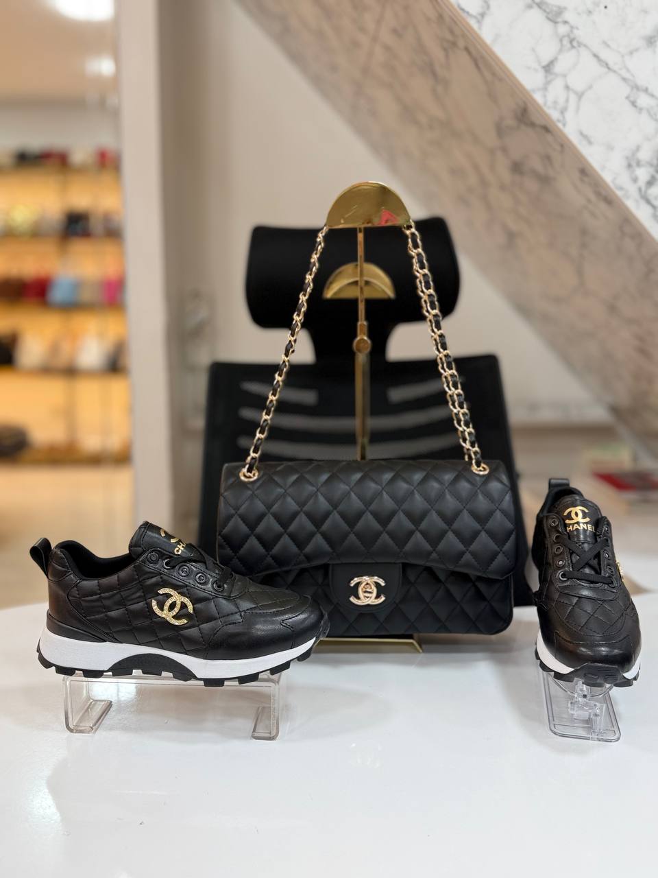 CH - Taschen und Schuhe