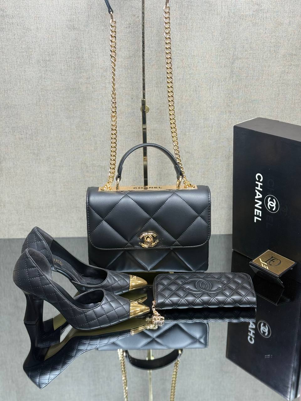 SCHUHE - TASCHE - GELDBÖRSE KOMBINIEREN