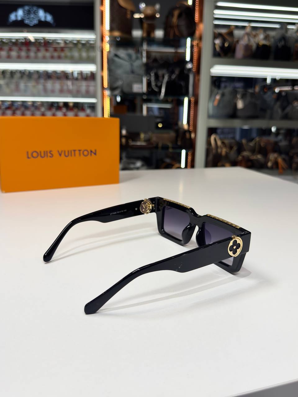 L.V. Sonnenbrille