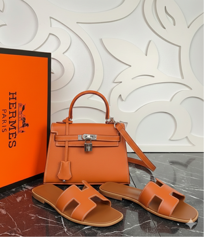 Kelly 22 Tasche und Pantoffel-Set