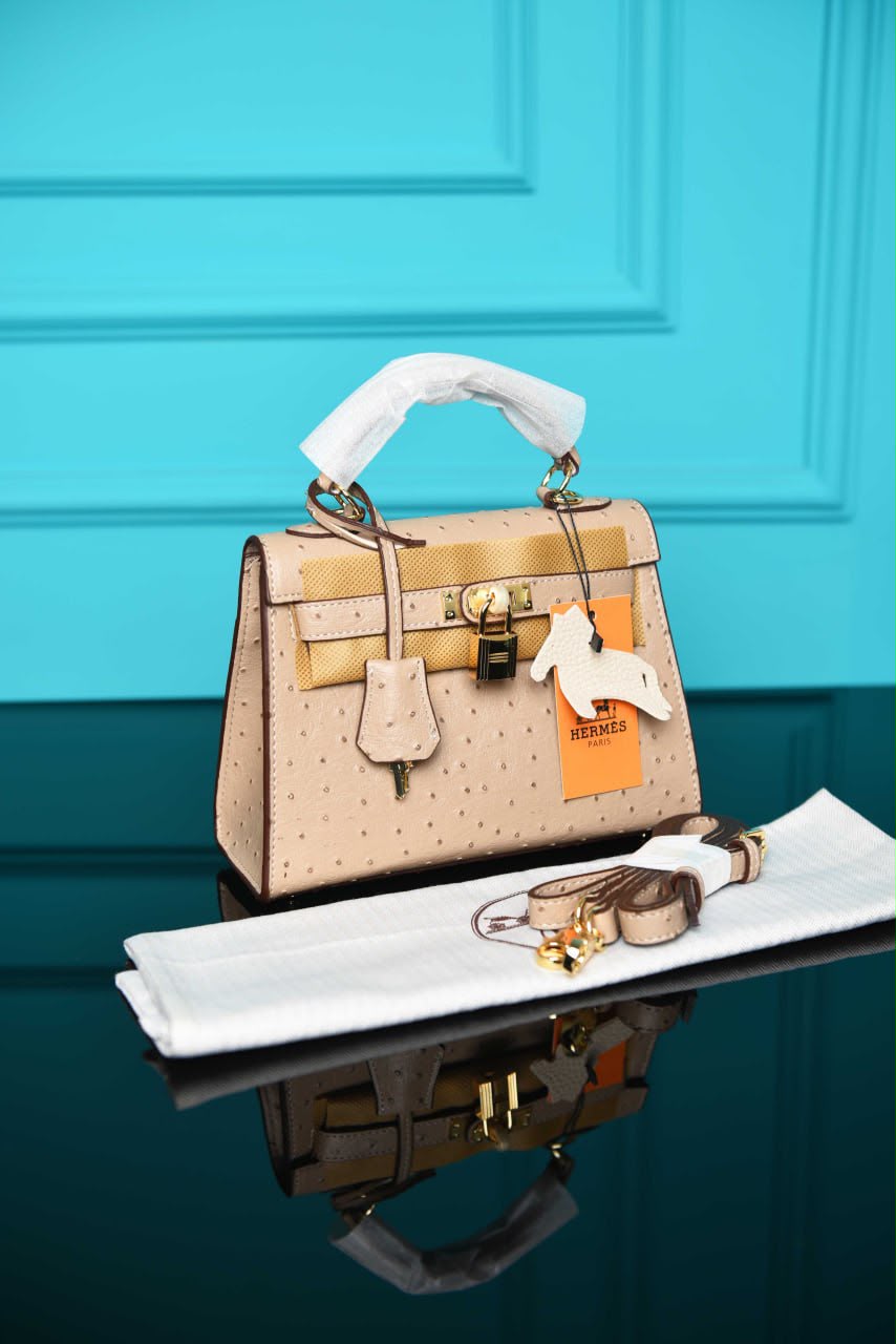 HMS- Kelly 22 Bag Ostrich