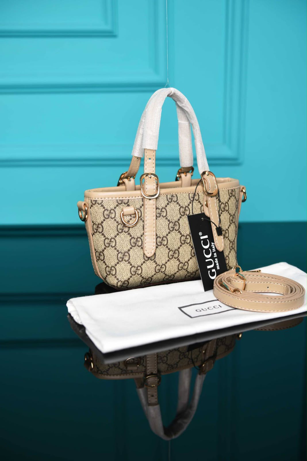 GG- Emblem Bag