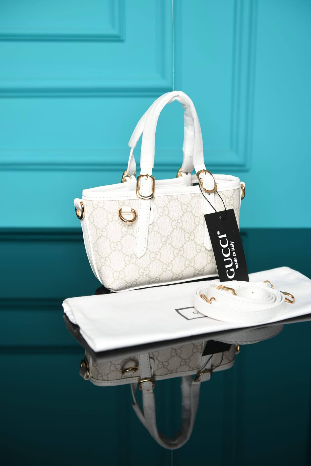 GG- Emblem Bag