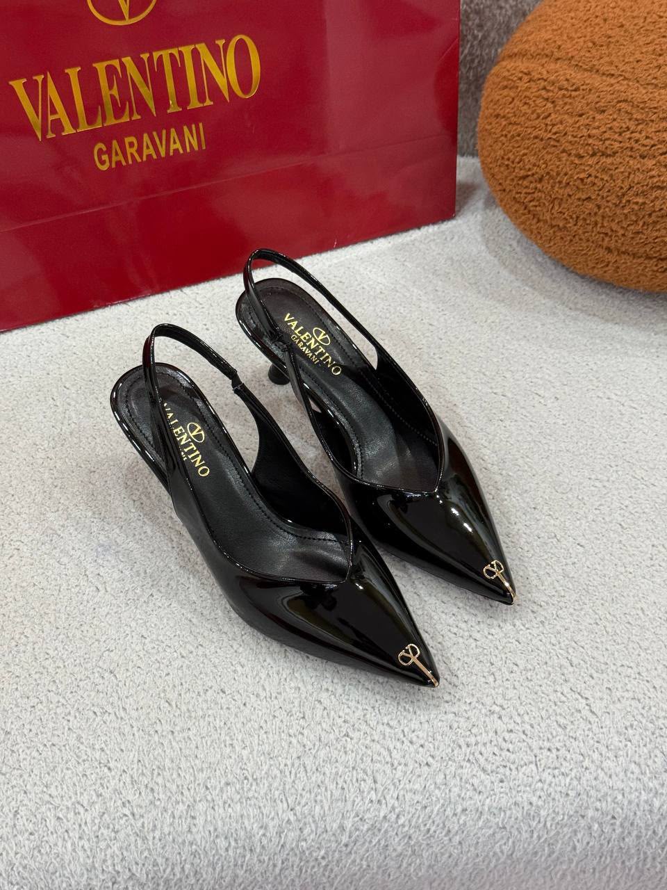 VLTN- Shoes