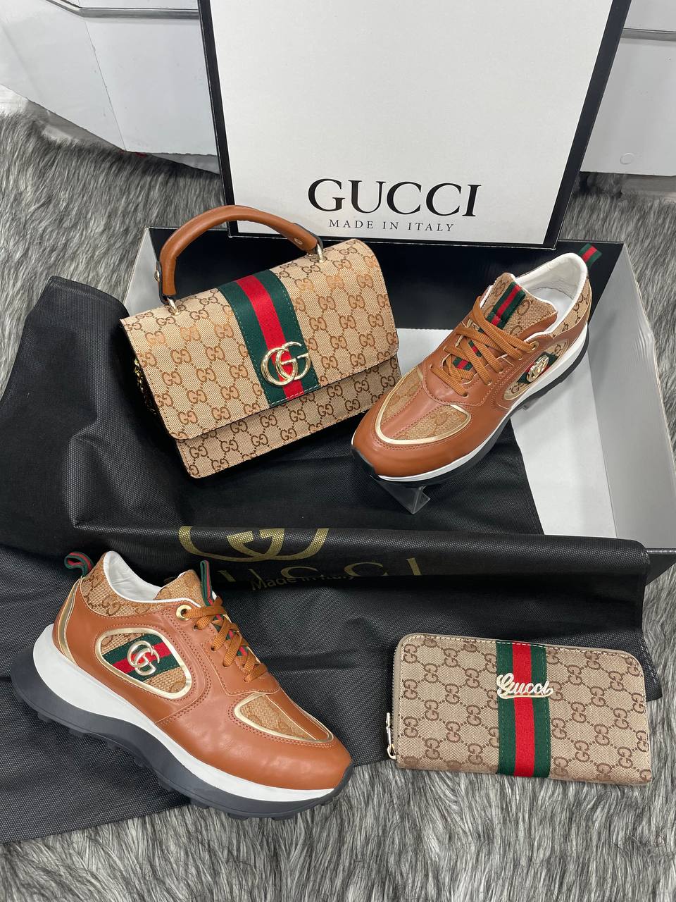 Taschen-, Schuh- und Geldbörsen-Set