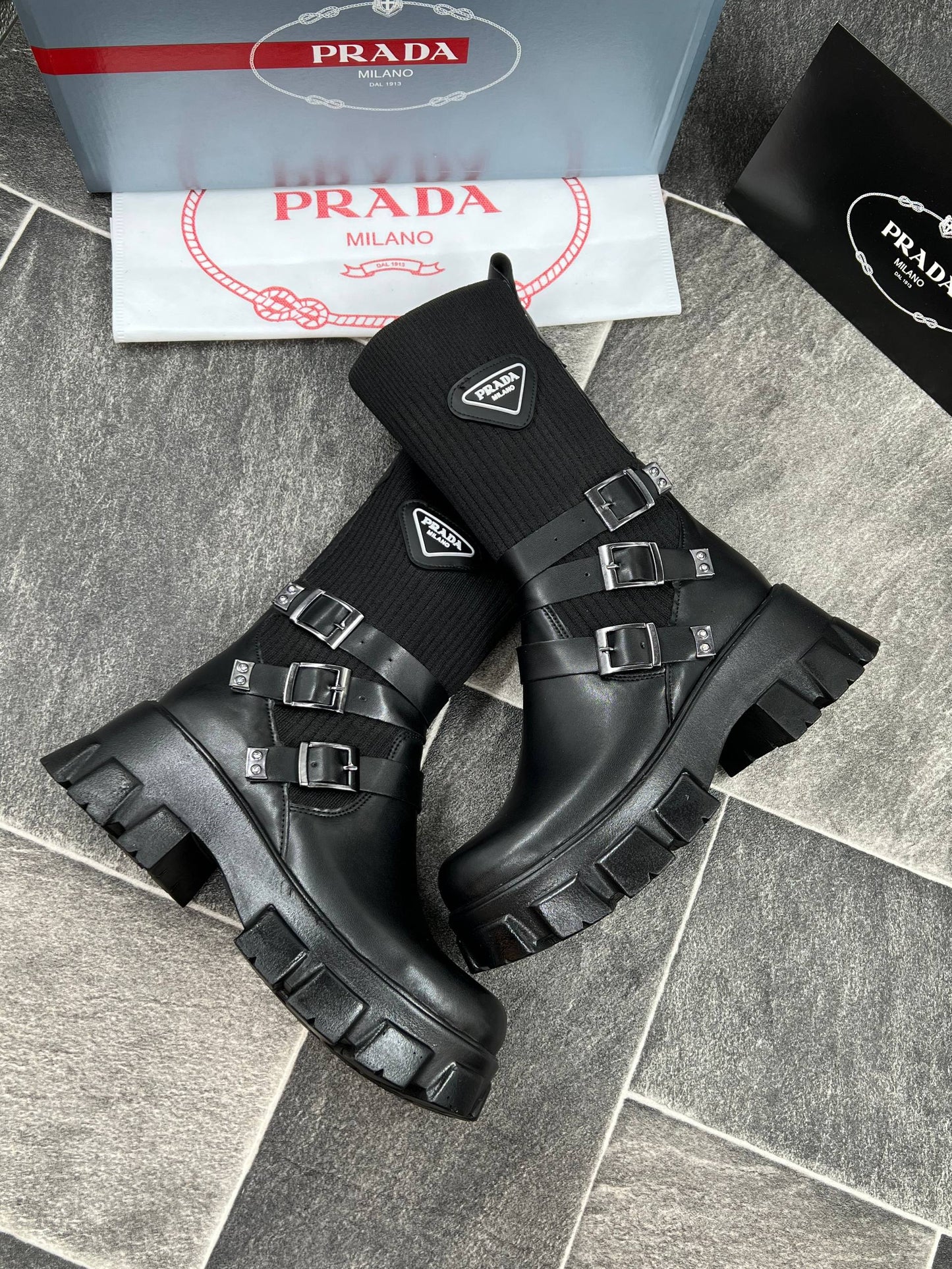 PR4D4 NEUE STIEFEL