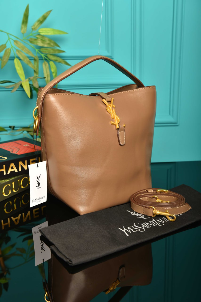 YSI – Die 37 Bucket Bag