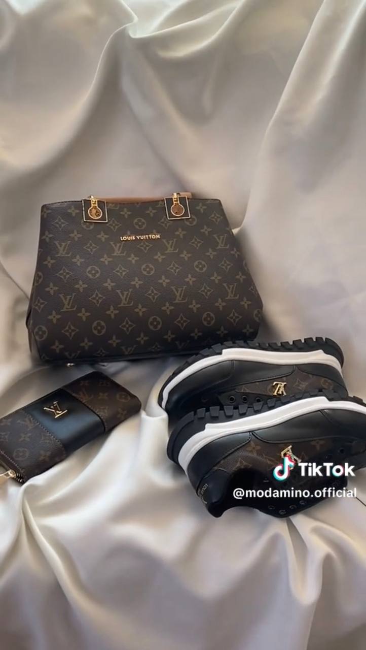 Tasche, Schuhe, Geldbörse & Pancho