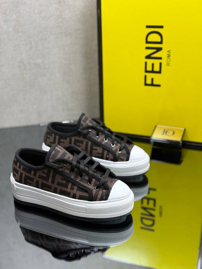 FND1 Turnschuhe