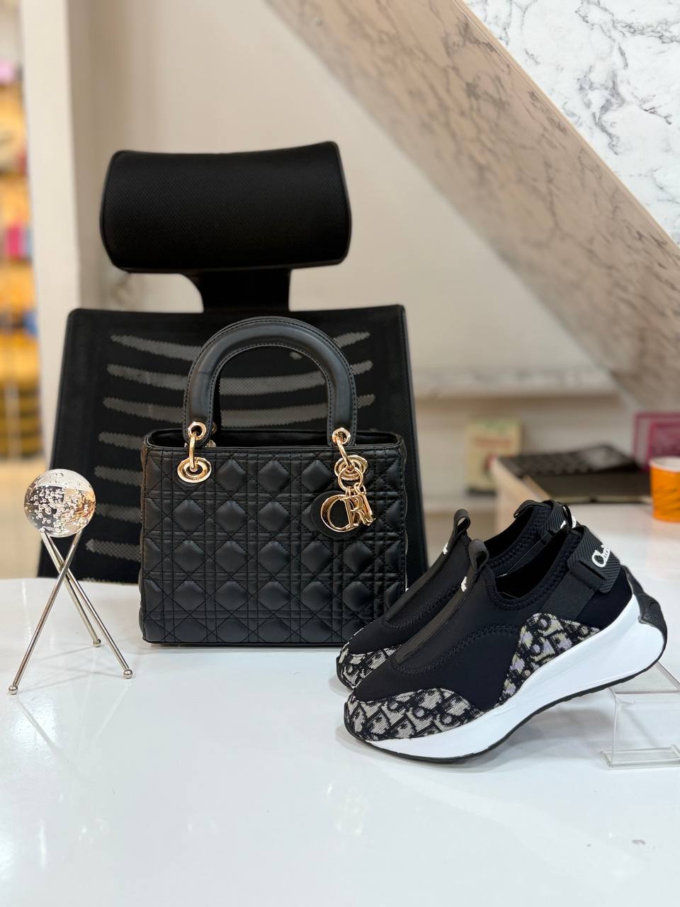 C.D. Bag-Schuhe Kombination