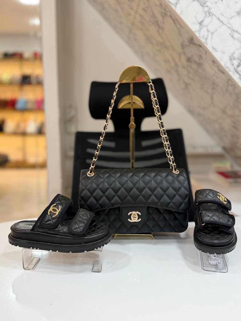 CH - Tasche und Pantoffel