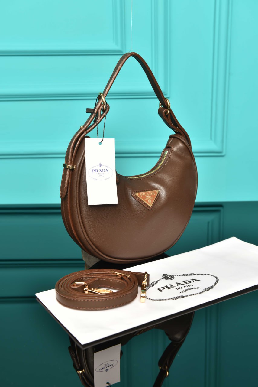 Arque kleine Leder-Schultertasche
