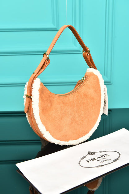 Arque kleine Leder-Schultertasche