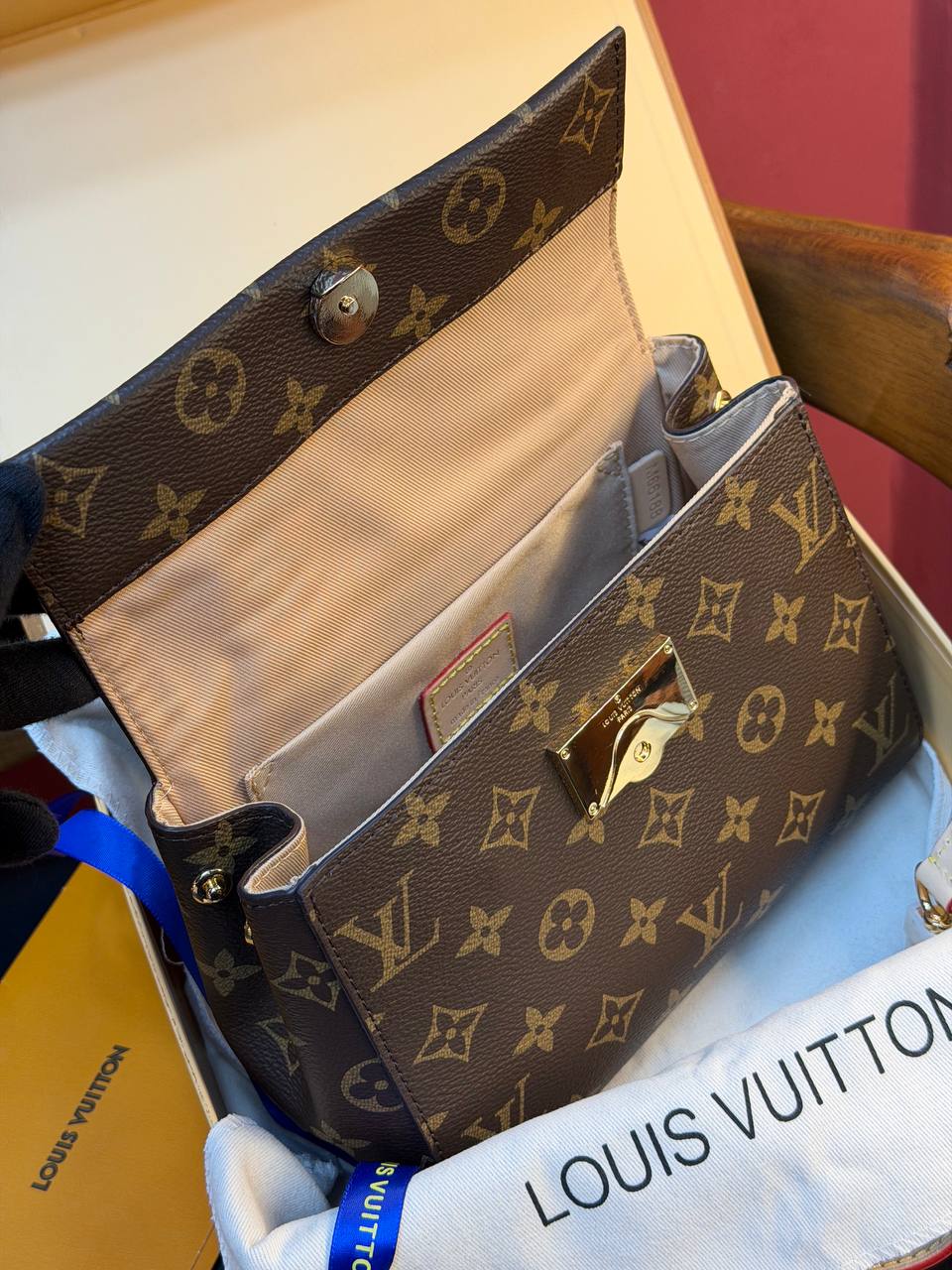 L.V. New Season Premium Kollektion