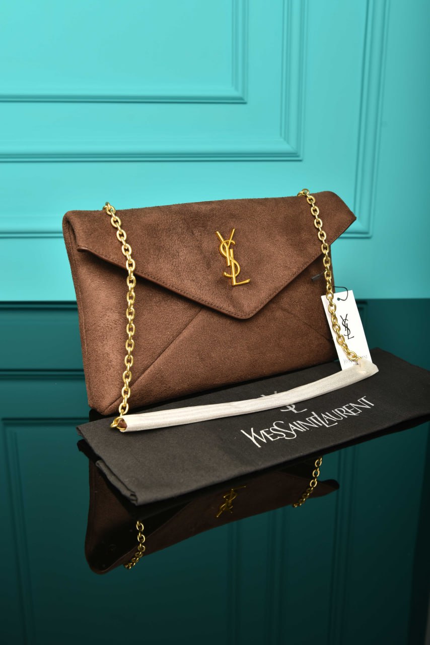 Cassandre Large Pouch in Chai