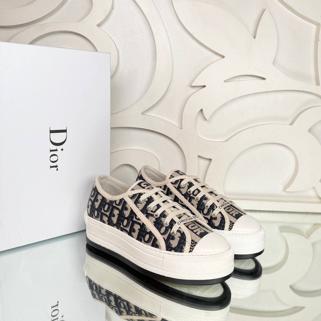 CD-Sneaker