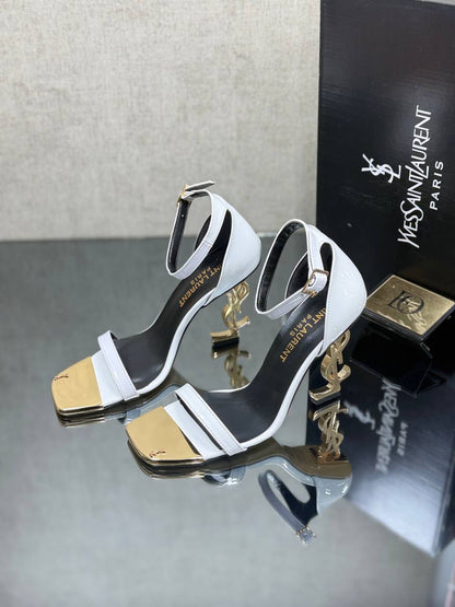 Tasche und Schuhe