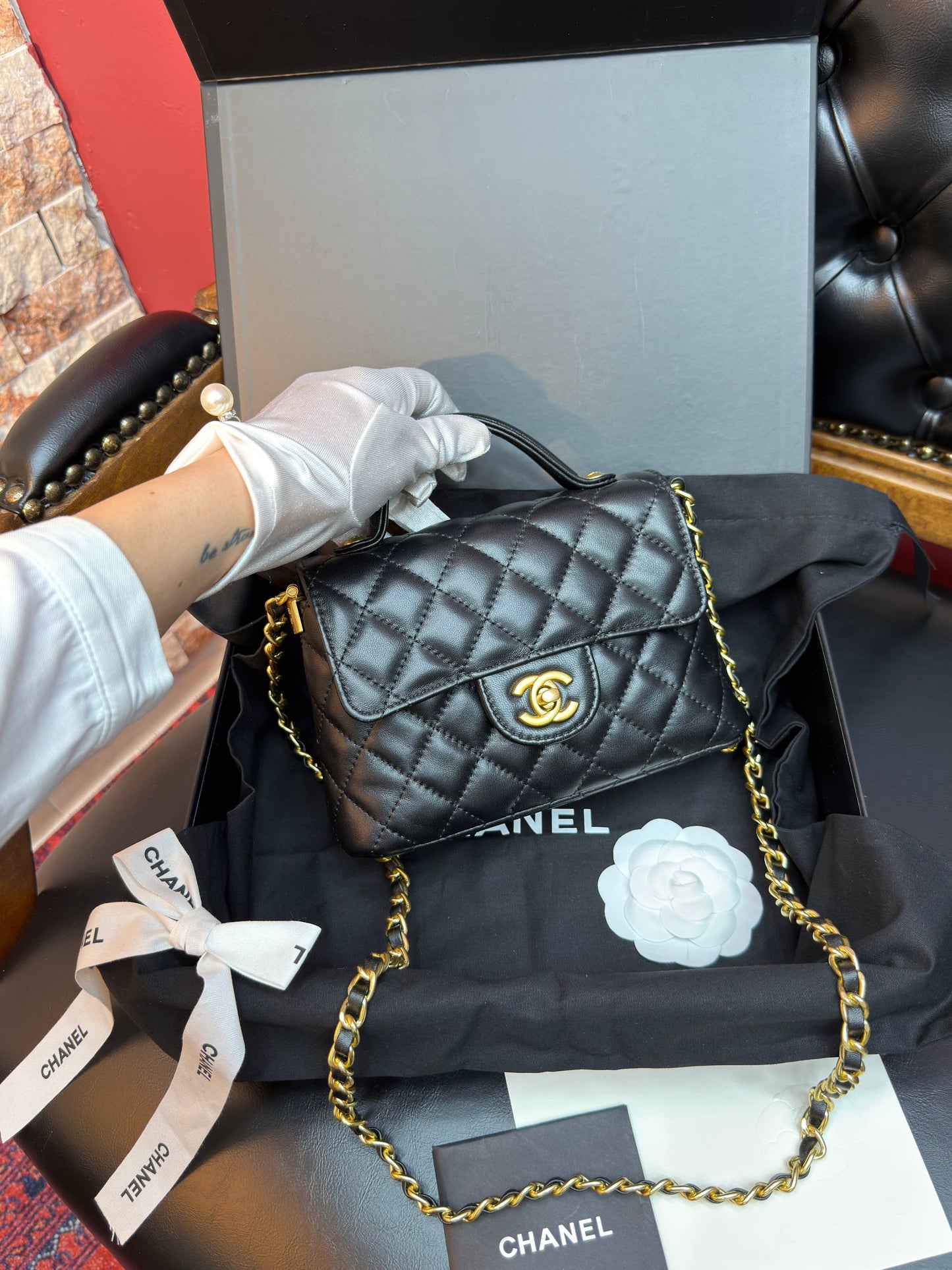 CH-NL +++Eine hochwertige Tasche